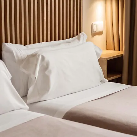 Select Hotel 4*