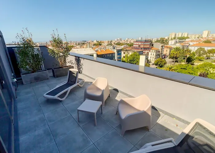 Select - Private Parking Oporto