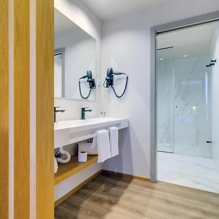 Hotel Select 4*