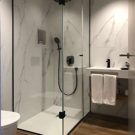 Hotel Select 4*