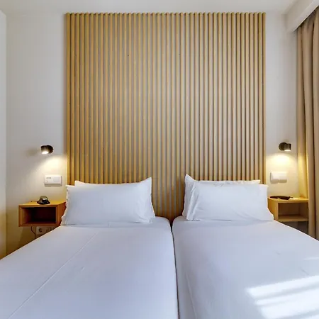 Hotel Select 4*