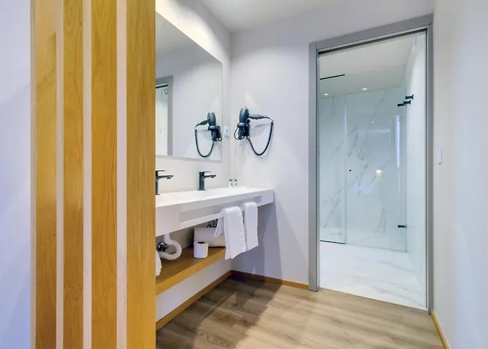 Szálloda Select - Private Parking 4*