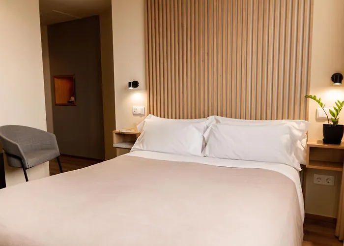 Select - Private Parking 4* Porto