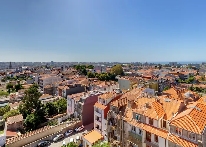 Select - Private Parking