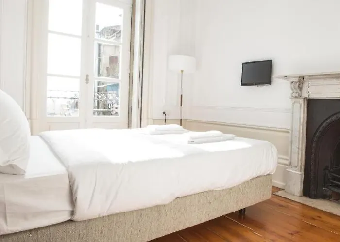 Hotel Select - Private Parking