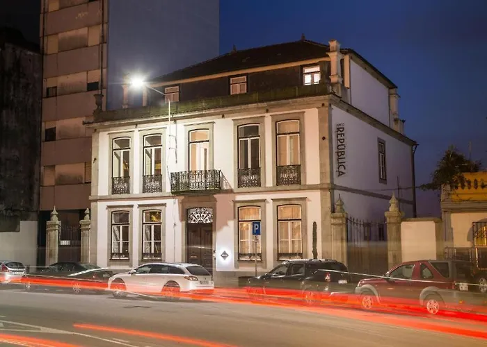 Select - Private Parking Porto