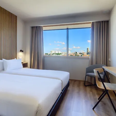 Ξενοδοχείο Select 4*